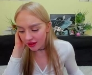 indykally is a 22 year old female webcam sex model.