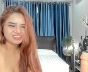 kim_vy is a 18 year old female webcam sex model.