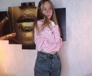 petulaballe is a  year old female webcam sex model.