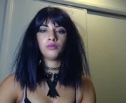 lusciousleesha is a  year old female webcam sex model.