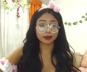 1cristina is a 18 year old female webcam sex model.