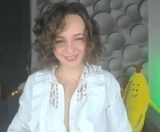 cutesmile_sharon is a 26 year old female webcam sex model.