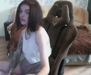 uwu_eva is a 18 year old female webcam sex model.