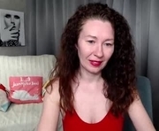 myrtlegirl_5 is a 39 year old female webcam sex model.