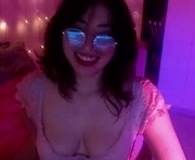 okanne is a 22 year old female webcam sex model.